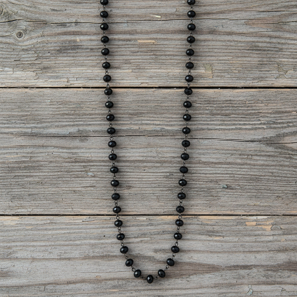 CRYSTAL LINKED NECKLACE