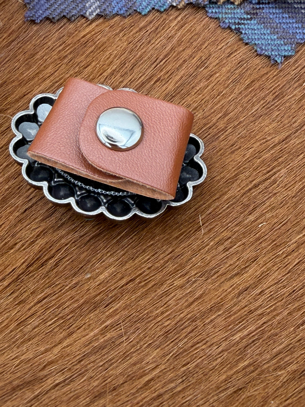 Blue Concho Flower Slide